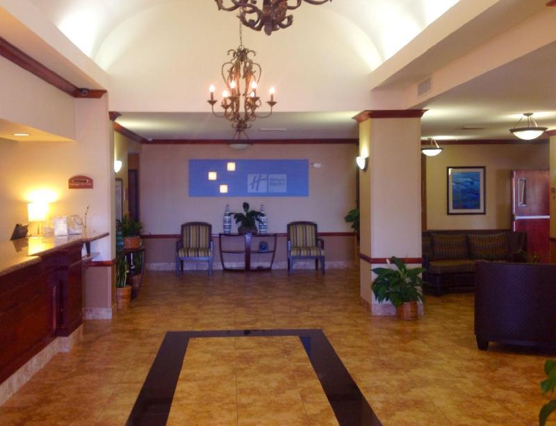 Holiday Inn Express Hotel & Suites Barstow By Ihg Zewnętrze zdjęcie