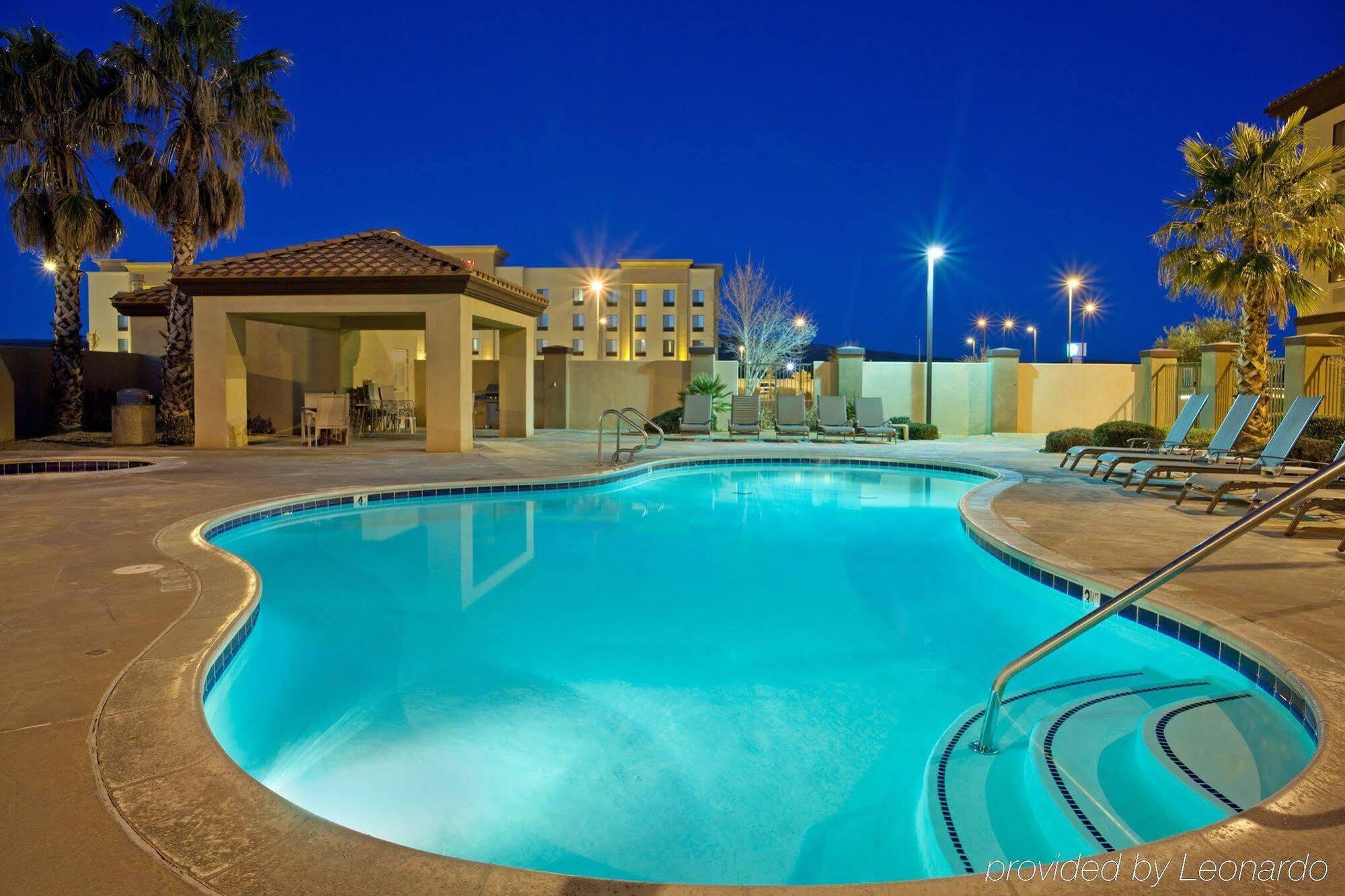 Holiday Inn Express Hotel & Suites Barstow By Ihg Zewnętrze zdjęcie